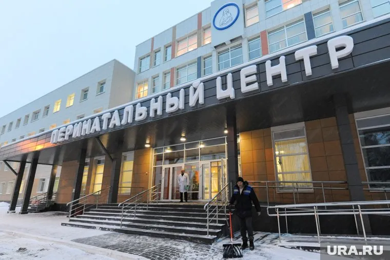 В ЯНАО в первую ночь 2023 года родилось 4 малыша