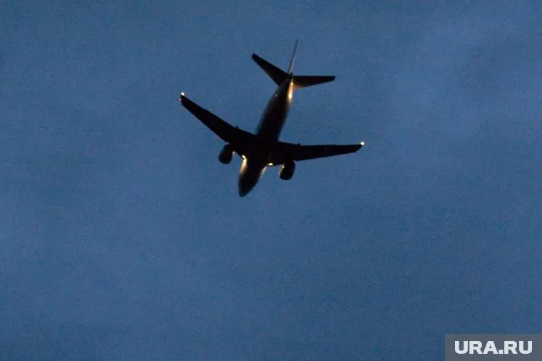 До Москвы борт побывал в Дубае и принял там больного пассажира