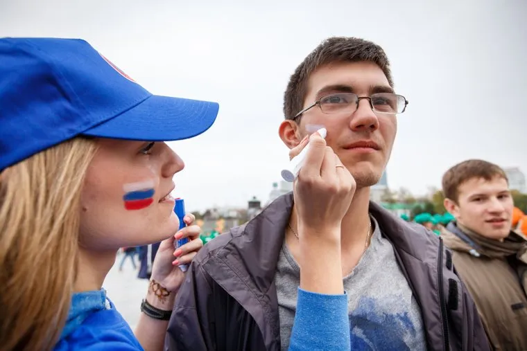 Акция 1000 дней до ЧМ-2018. Екатеринбург, болельщик, флаг россии