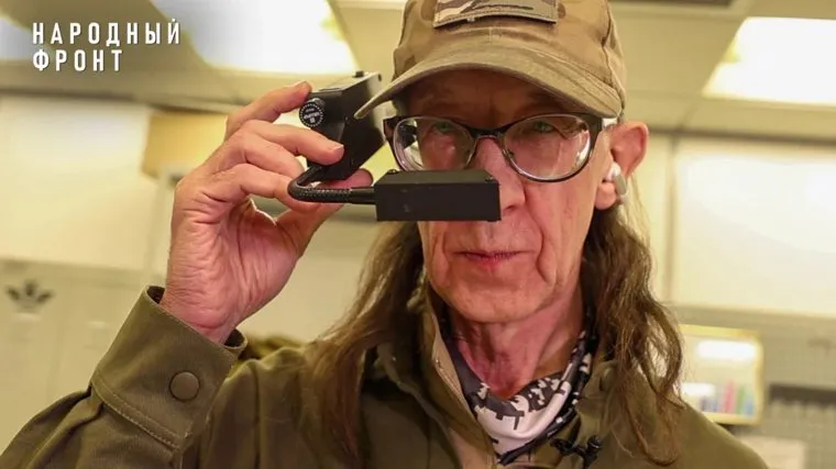 При поддержке Народного фронта был разработан инновационный прицел, который позволит солдатам РФ безопасно вести огонь