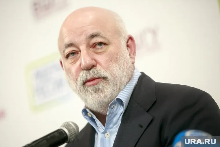 Директор холдинга Виктора Вексельберга направил свое предложение к аэропортам в Минэкономразвития