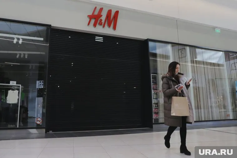 Сайт магазина тоже пока не открывается