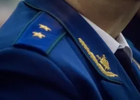 Свердловского экс-прокурора подозревают во взятке