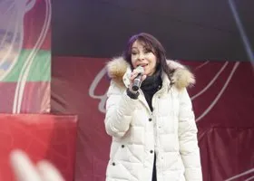 Спасатели назвали приоритетную версию пожара у певицы Хлебниковой