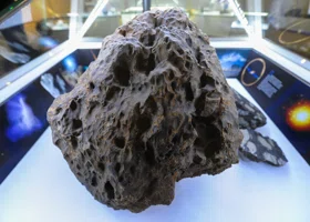 Упавший метеорит ищут в Новгородской и Тверской областях