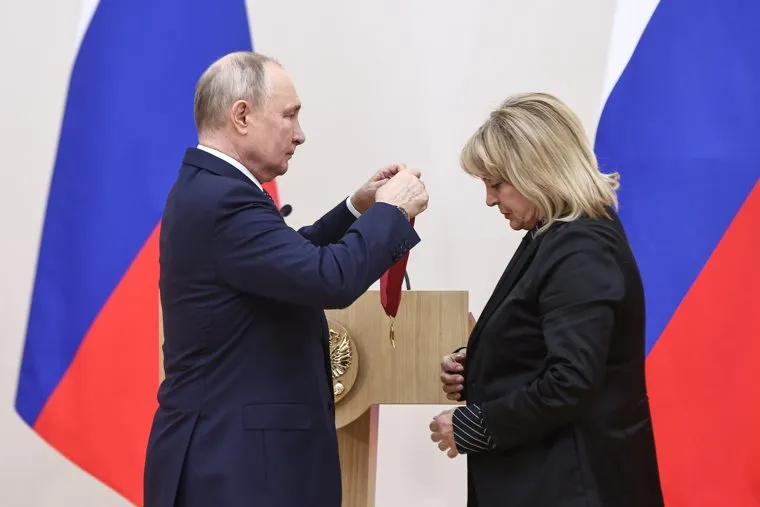 Владимир Путин на приветствии членам избирательных комиссий. Москва