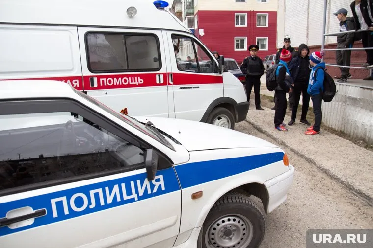 Пострадавшего школьника госпитализировали