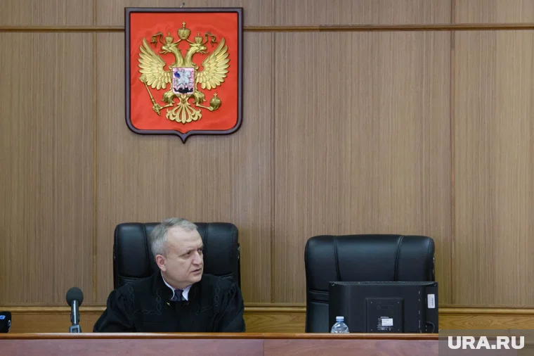 Оглашение приговора банде, устроившей кровавую бойню в бильярдной. Екатеринбург