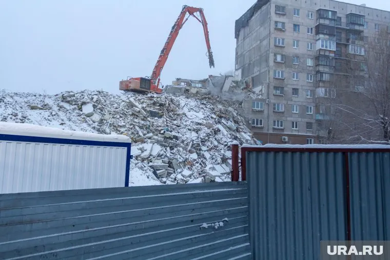 К экспертизе дома приступят после демонтажных работ