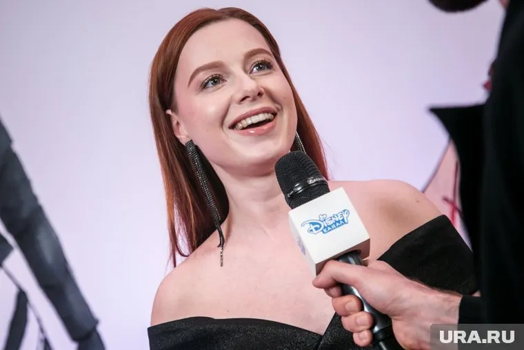 Юлия Савичева поехала на Евровидение вместо Полины Гагариной