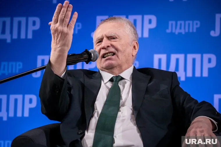 Владимир Жириновский назвал уродами членов партий Госдумы и обвинил их в плагиате идей