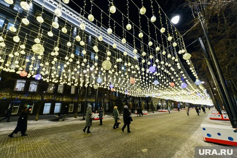 В полиции проверяют информацию о подозрительном предмете на Кировке