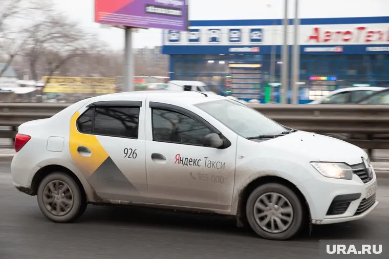 Водитель «Яндекс Такси» вызвался помочь мошеннику (архивное фото)