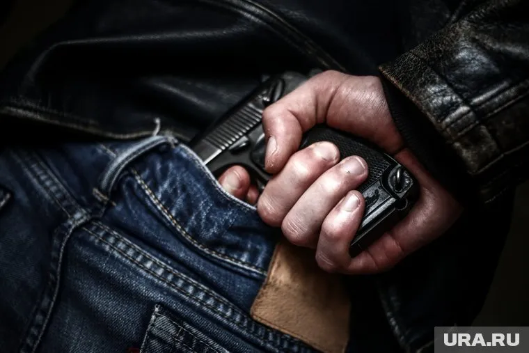 На сторону России перешло огромное количество сотрудников СБУ, отметил Олег Царев