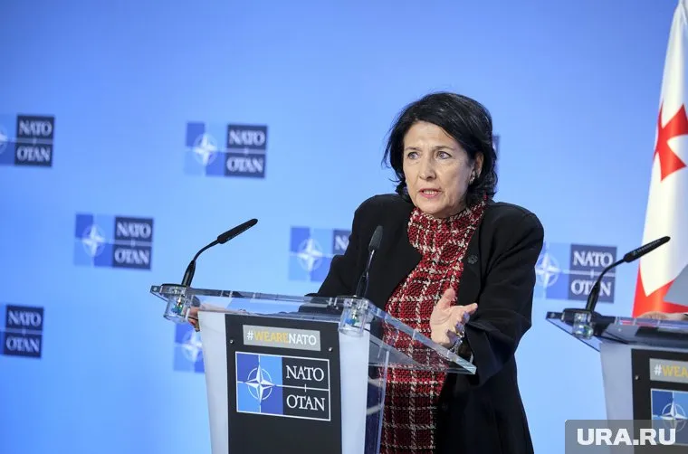 Президенту Грузии Саломе Зурабишвили придется покинуть резиденцию, несмотря на отказ