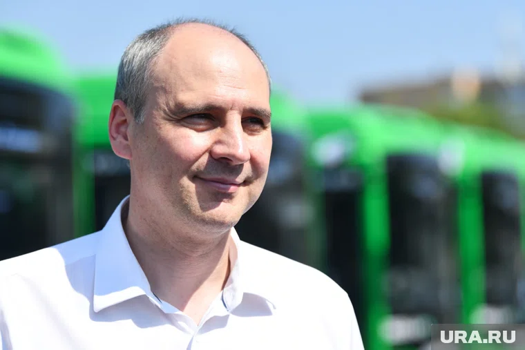 Денис Паслер не приобрел ни одного автомобиля за десять лет