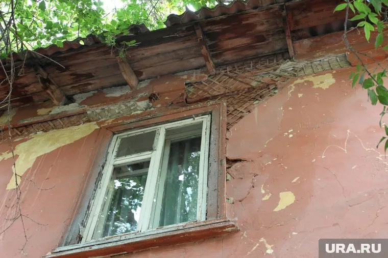 Дома в Унъюгане, по мнению прокурора, угрожают жизни и здоровью жителей