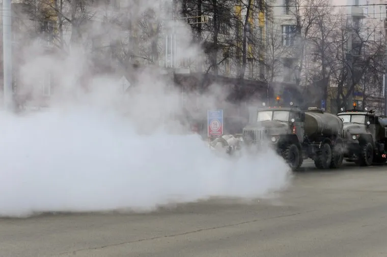 Пустой город. Обстановка в городе во время эпидемии коронавируса. Дезинфекция проспекта Ленина и улицы Воровского. Челябинск
