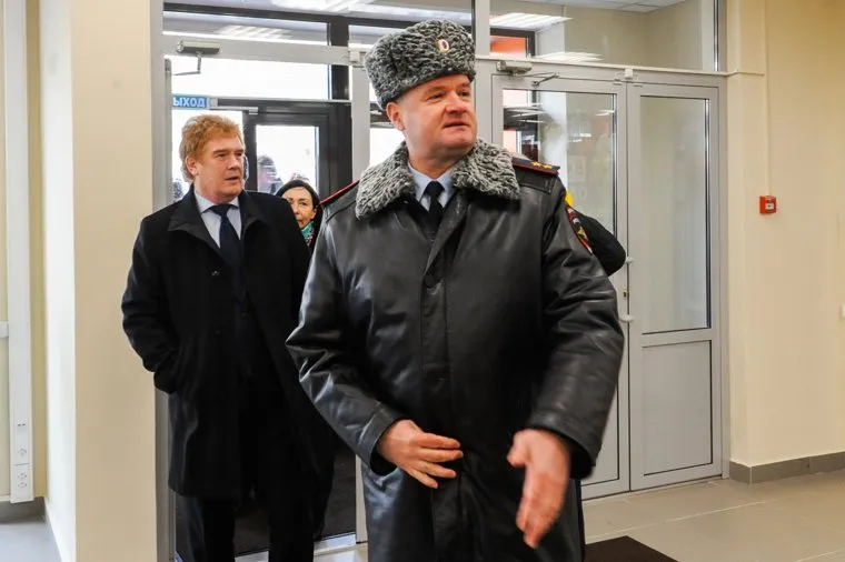 Открытие многофункционального центра по предоставлению госуслуг. Челябинск