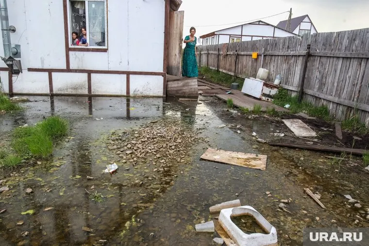 Около 20 цыган доставили в отделение полиции в Троицке