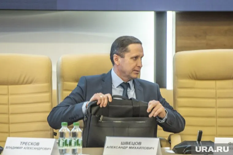 К Александру Швецову якобы накопились претензии со стороны краевой администрации