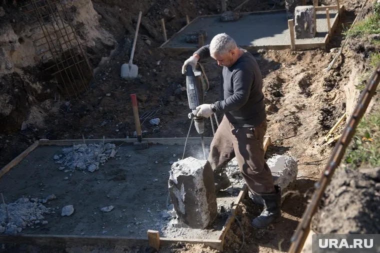 Фабрика «Краснодеревщик» успела заложить только фундамент