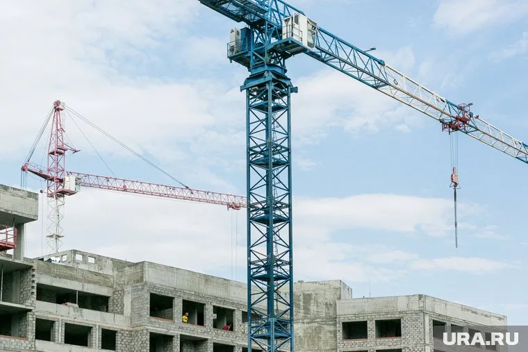 Застройщики вынуждены компенсировать свои расходы за счет стоимости готовых квартир