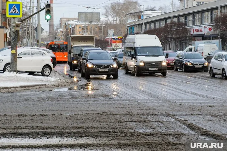 В Ульяновске, где в пилотном режиме хотят ввести платный проезд через перекрестки, резко раскритиковали идею