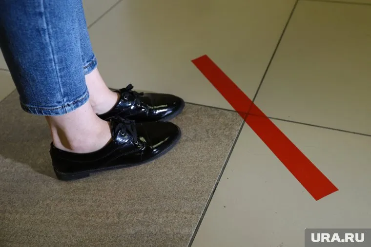 Соблюдение социальной дистанции — одно из основных требований