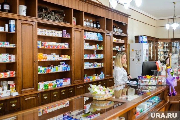 Жители Тобольска утверждают, что в некоторых районах аптеки не работают в выходные дни
