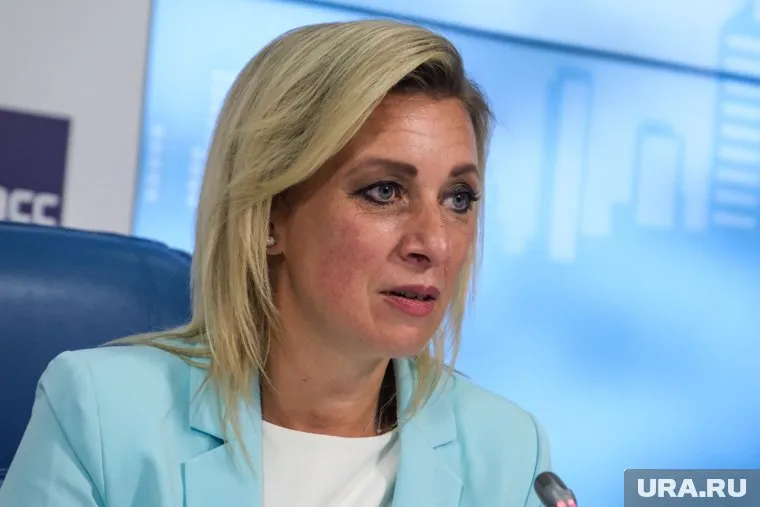 США необходимо разобраться со своими «вурдалаками», заявила Захарова