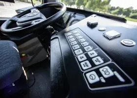 Лукашенко предложил Моору задуматься о покупке белорусских электробусов