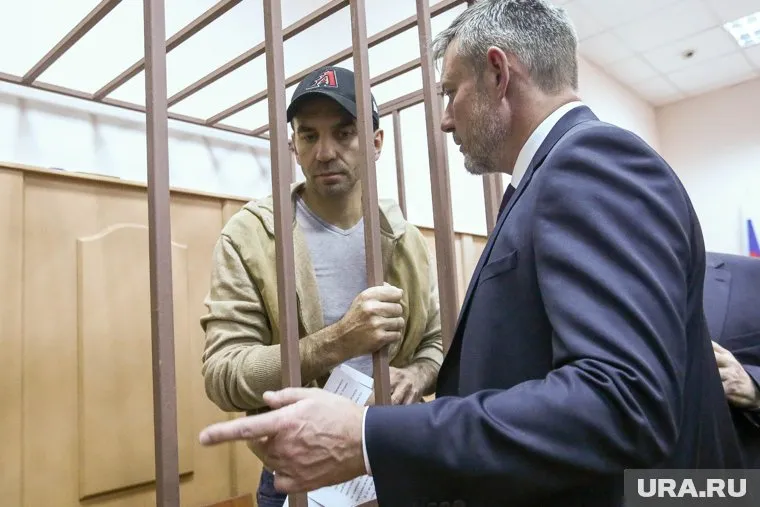 Абызов находится в Лефортово