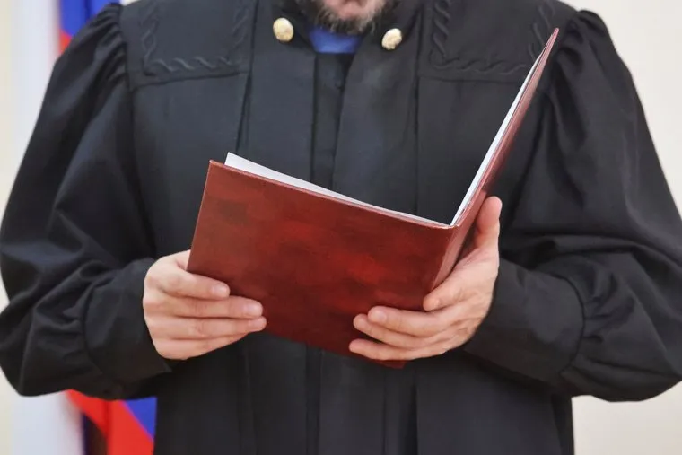 Приговор бывшему зам главы администрации Нелюбину Андрею И Кушнареву Евгению. Курган