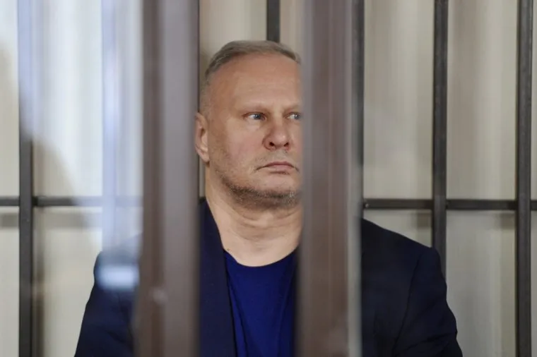 Избрание меры пресечения замминистру хозяйства и транспорта Челябинской области Станиславу Харченко. Челябинск