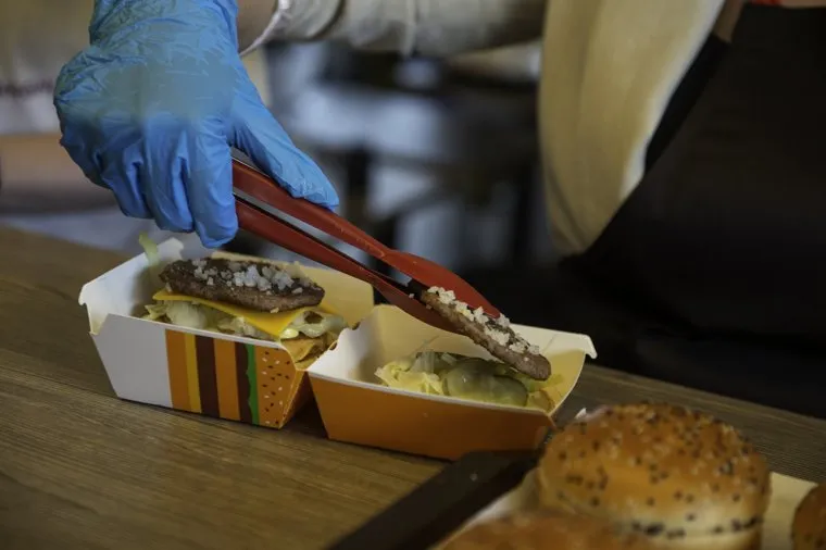 Ресторан быстрого питания "Вкусно и точка". Пермь