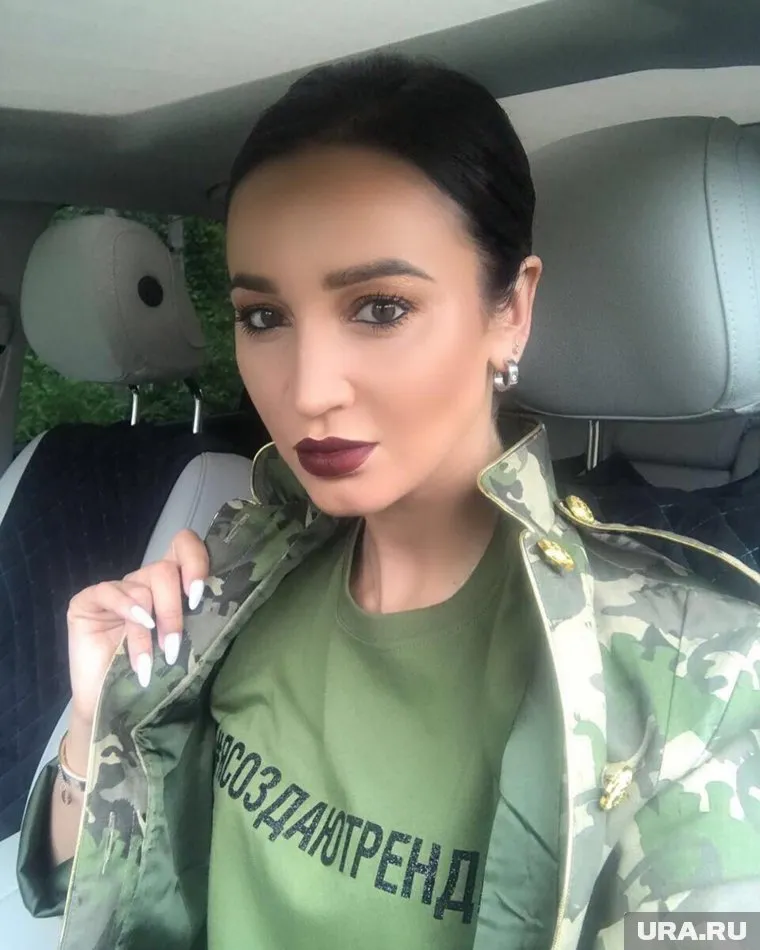 Певица получила первый сольный опыт