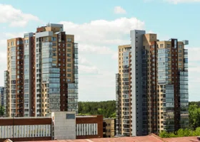 В Челябинской области за год снизилась цена аренды квартир на Новый год 