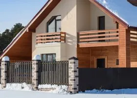 Депутата из ХМАО выгнали из дома по требованию прокуратуры