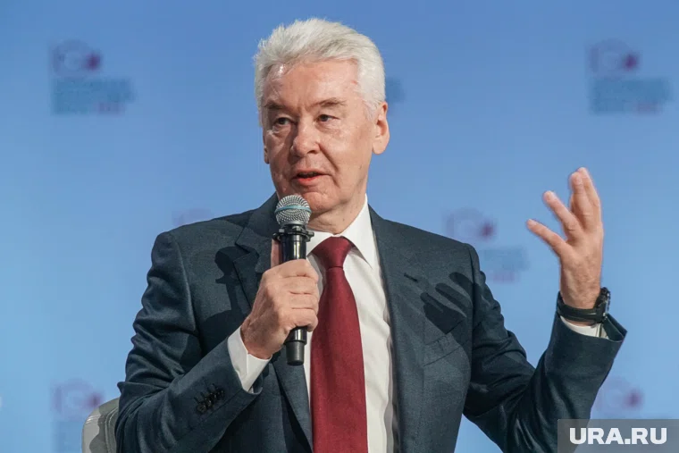 Сергей Собянин обсудил с Дмитрием Медведевым инновационные методы контроля за мигрантами