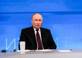 В соцсетях распространили слух о вопросе Путину от фейковых военных