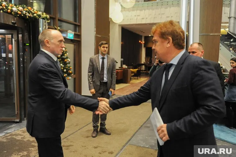 Дубровский отправил Елистратова на выборы