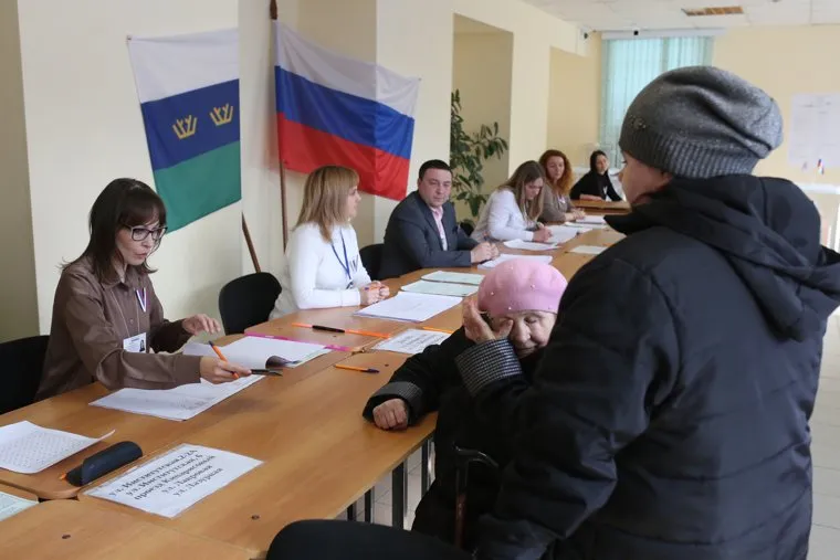 Избирательный участок. Тюмень