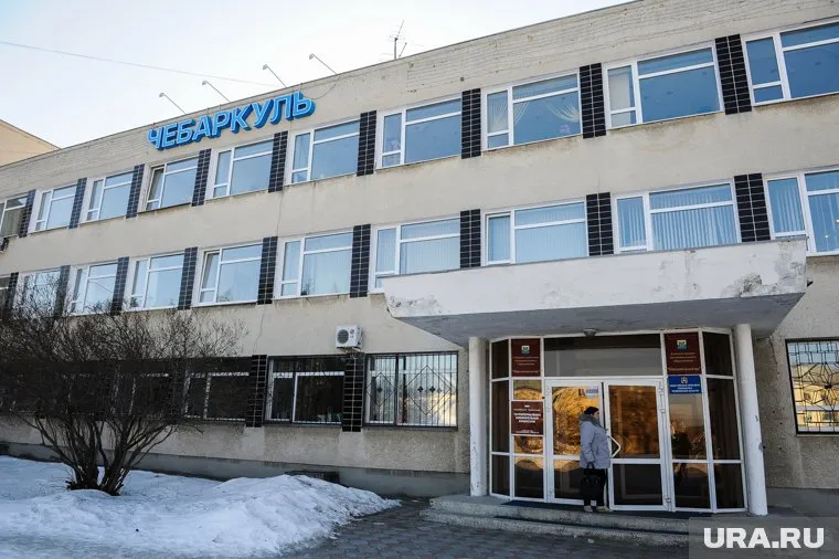 Из мэрии Чебаркуля уходит Юрий Заневский, которого элиты считают «варягом» и выступают против него