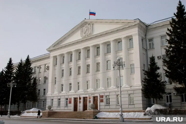 Из-за действий администрации Кургана подрядчики не могут платить зарплату сотрудникам