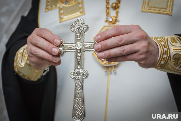 Настоятель пермского храма рассказал, как крестит бойцов на передовой