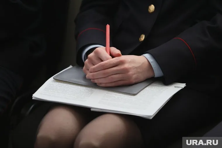 В полиции решают вопрос о судьбе курганской школьницы из -за буллинга