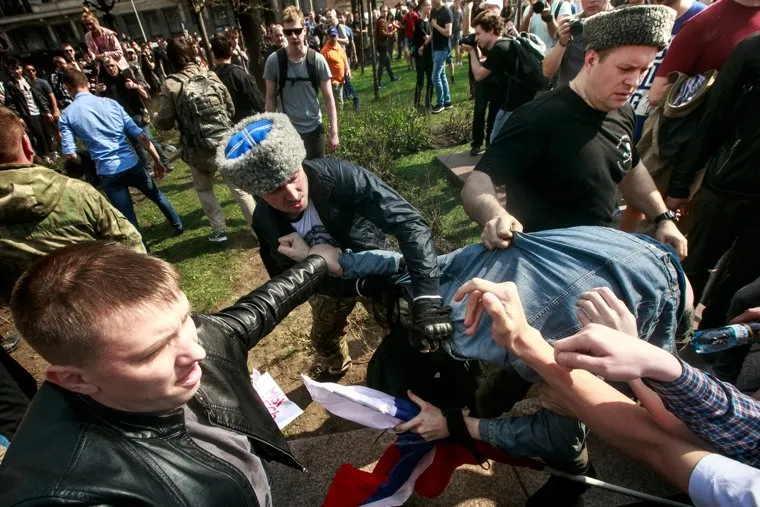 Несанкционированный митинг "Он нам не царь" на Пушкинской площади. Москва