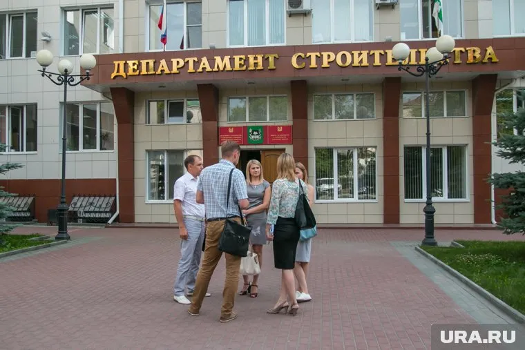 В департаменте строительства появились новые вакантные руководящие должности