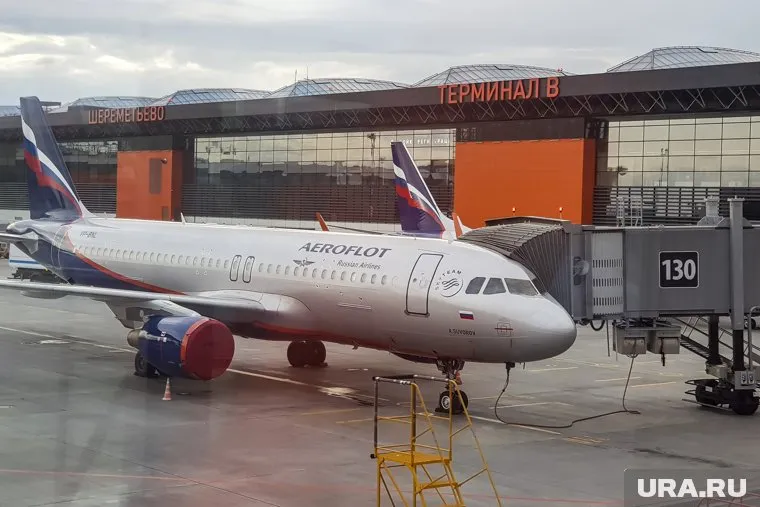 «Аэрофлот» снизил цены до уровня S7 и «Уральских авиалиний»